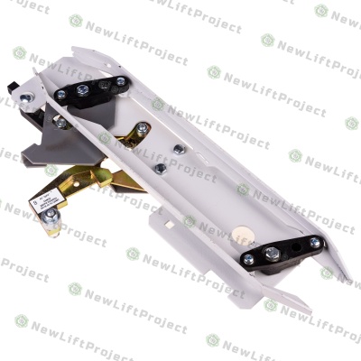 Отводка 4х-створчатых дверей кабины правая 053Е.03.10.060МП-02 Ecomaks ЩЛЗ